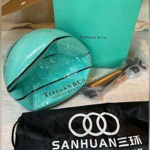 Basketball Tiffany & Co.